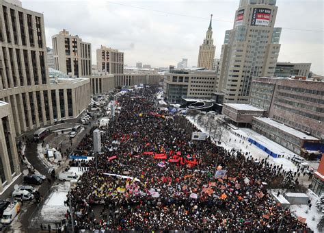 Den revolutionära 2011-protesten i Moskva: Ett uppror mot maktmissbruk och bristande politisk frihet